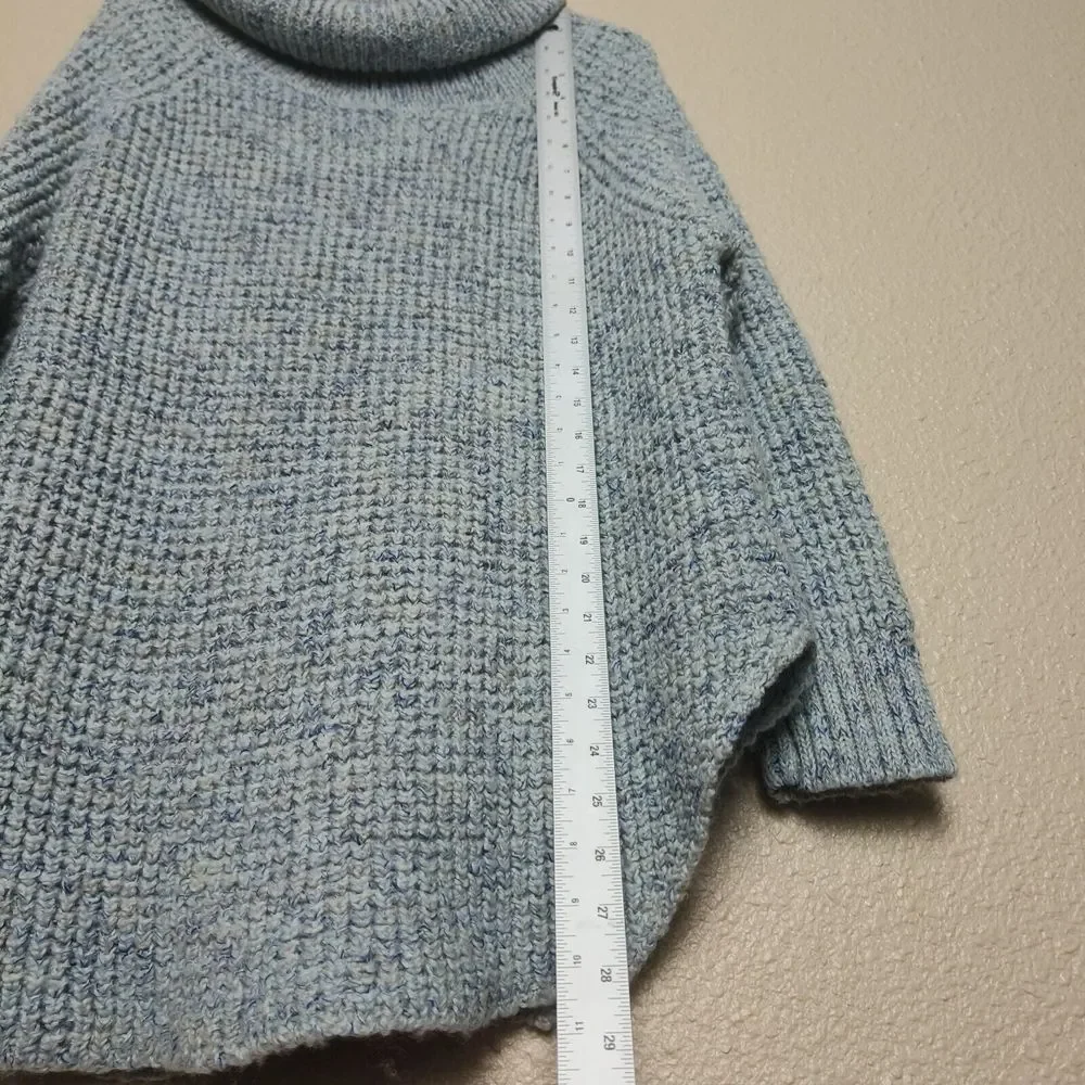 Free People Turtleneck Sweater The touches of wool and linen size L women's loos